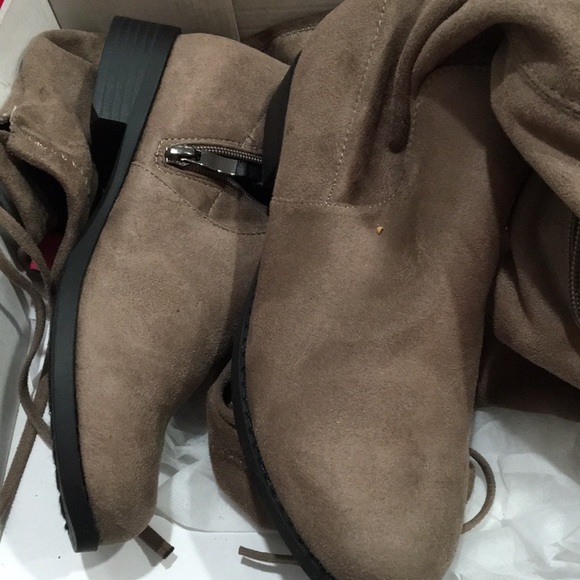 Catherine Malandrino Morcha over the knee boots - Picture 2 of 4